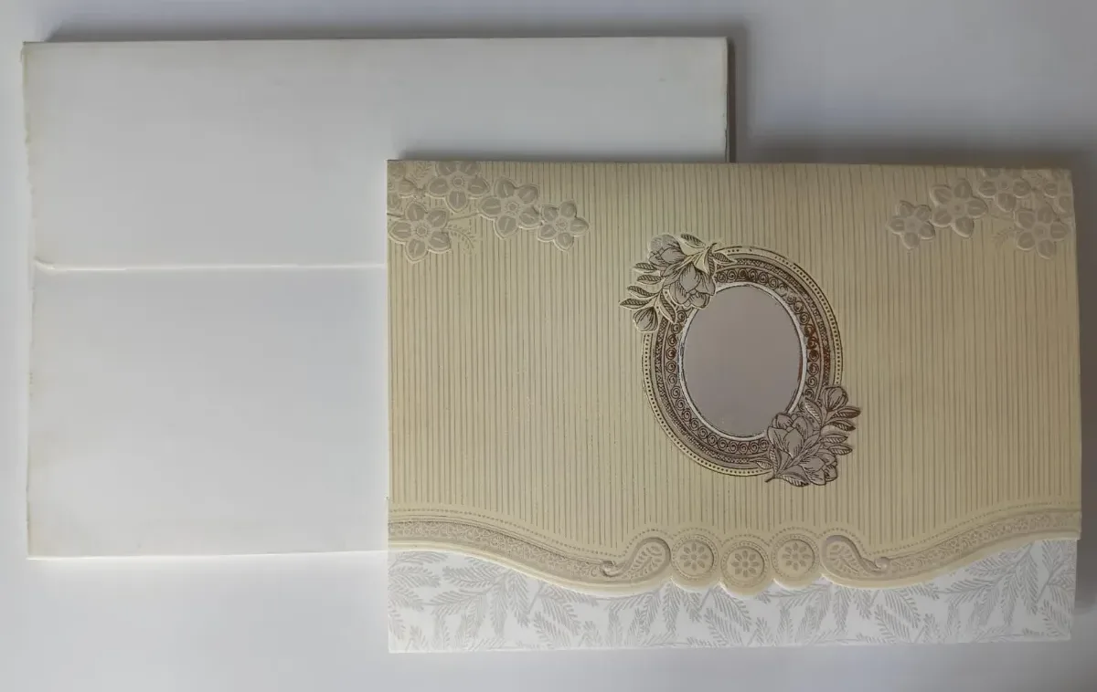 Wedding card: view 5